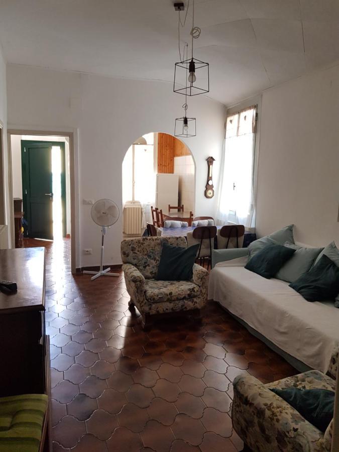 Casa Dora Apartman Imperia Kültér fotó